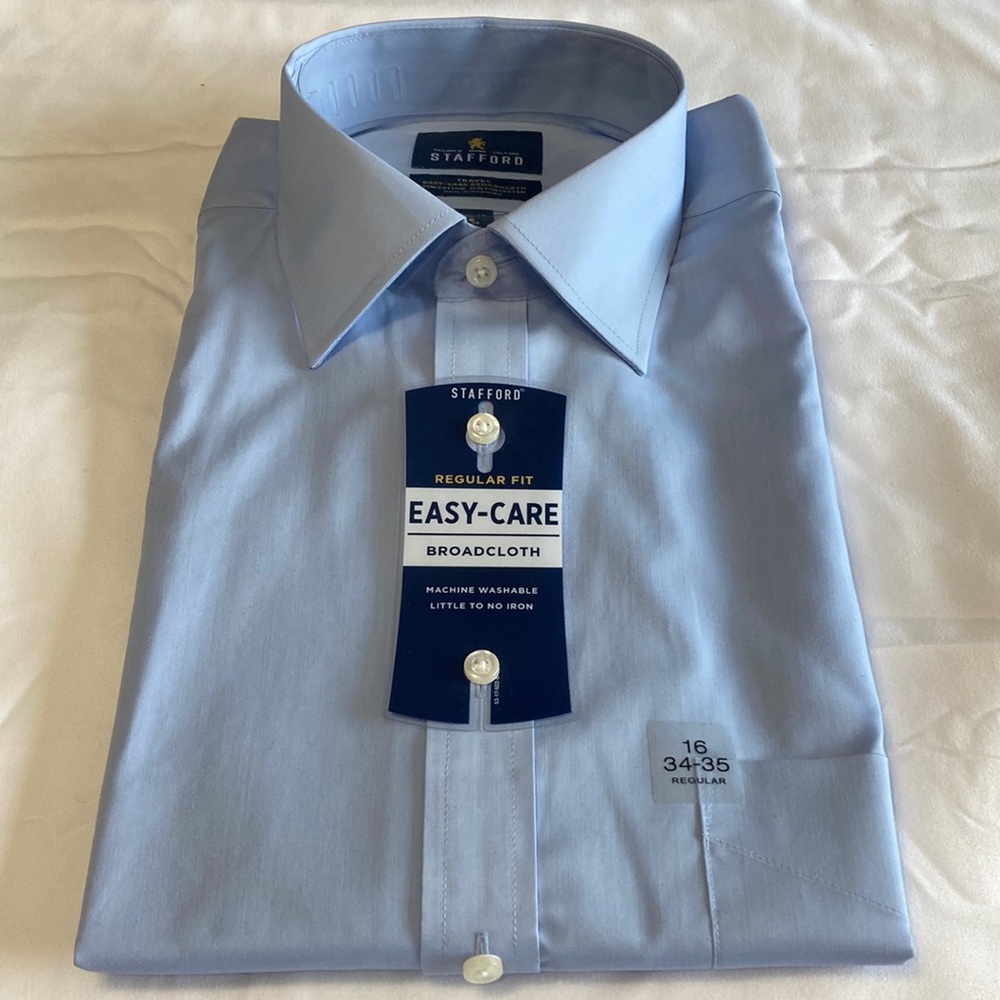 NWT Stafford Travel button-down, long sleeved shirt.